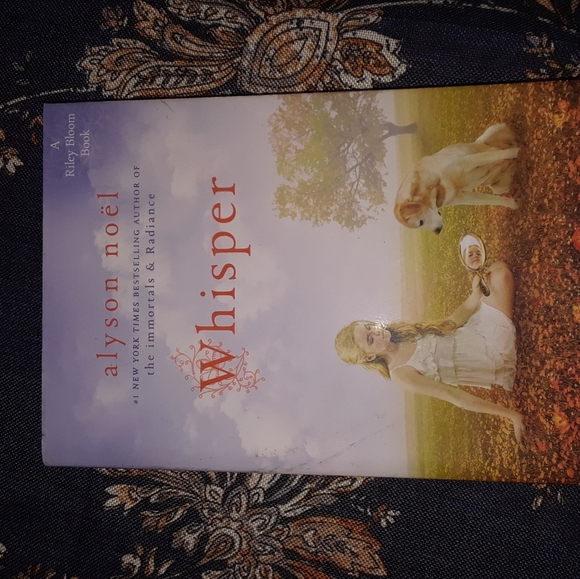 fantasy novel Riley Bloom book set by Alyson Noel - Picture 4 of 6